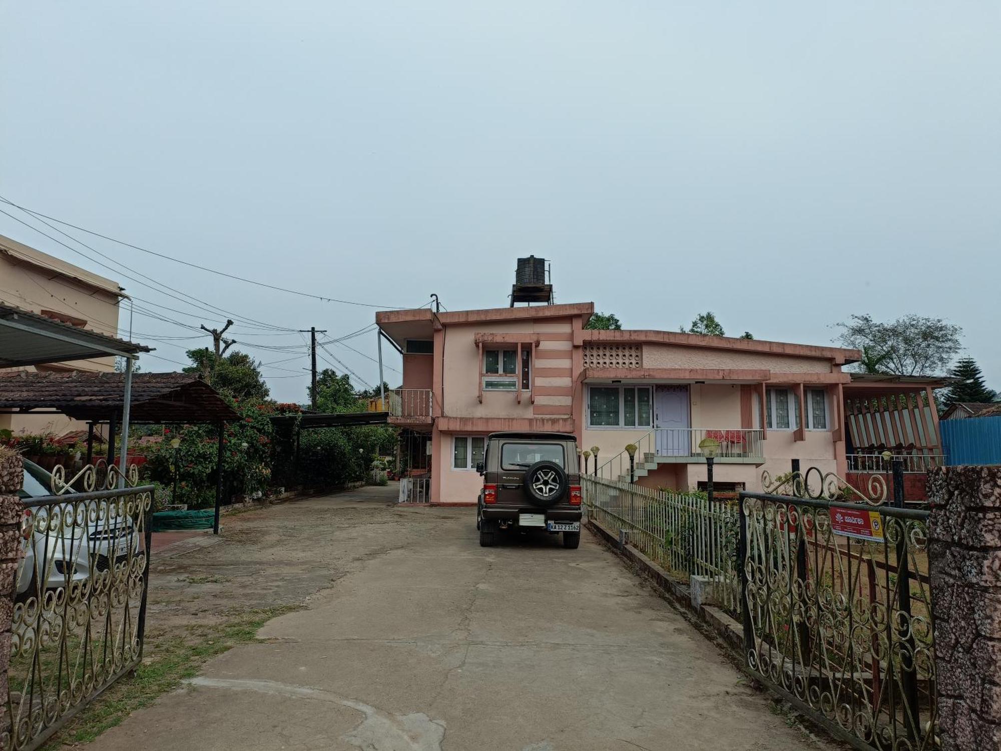 Sai Garden Home Coorg มาดิเครี ภายนอก รูปภาพ